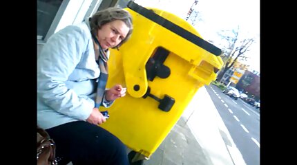 Молоді порно